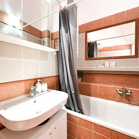 Lejlighed Kiraly Levente - Downtown Location With Ac Budapest