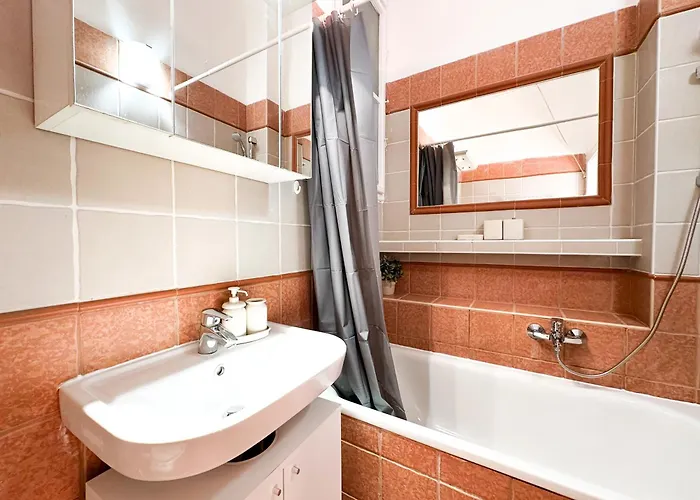 아파트 Kiraly Levente - Downtown Location With Ac 부다페스트